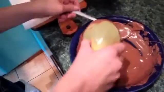 Морозиво в шоколадній тарілочці DIY🍨