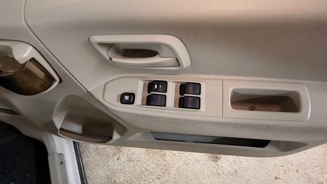 Mitsubishi Ek