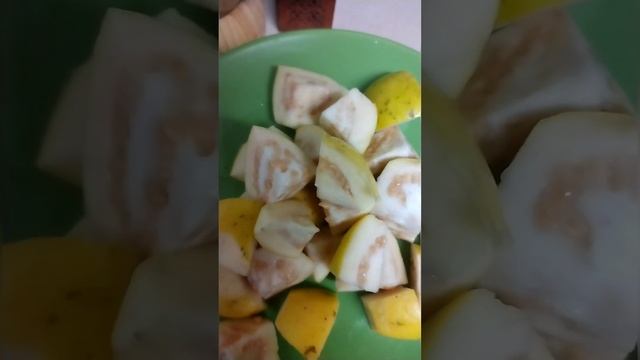 Guava Mango Salad#easy#yummy#healthy#weight loss#shorts