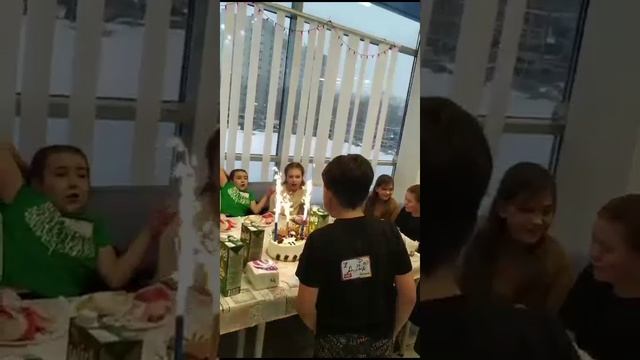 не на меняяяяяяяяя