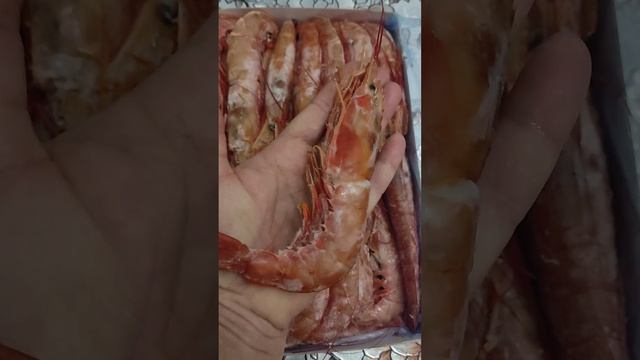 Готовлю крупных креветок#креветка #креветки #креветочкавделе