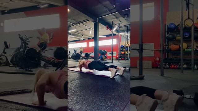 Что в этом видео не так?  #отжимание#sports #fitness #motivation #топ