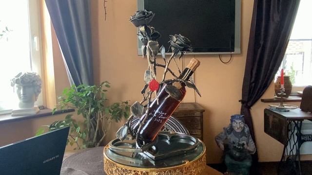 Кованая роза