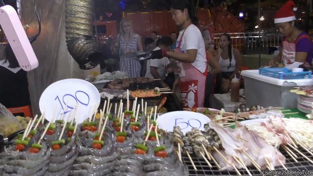 Thai Street Food in Phuket. Meat, Fish, Pad Thai and more at Banzaan Night Market. Patong, Thailand