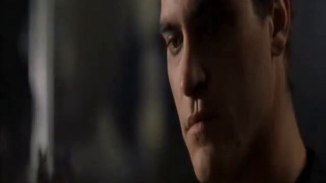 Joaquin Phoenix - Commodus wise up