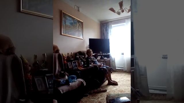 Бабушка;-)