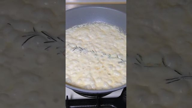 Creamy au Gratin Potatoes #shortvideo #viralvideo #cooking