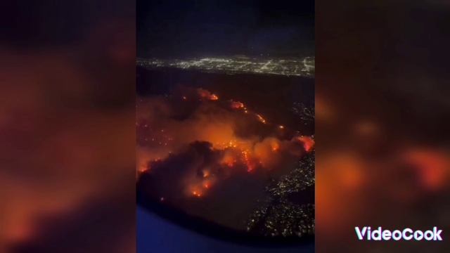 Крупный лесной пожар в Пасифик-Палисейдс в Лос-Анджелес, Калифорния, США. страшные кадры