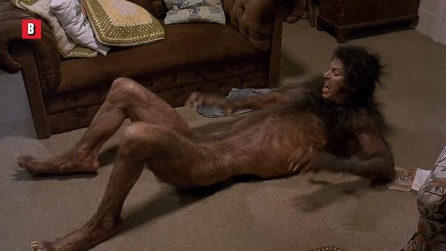 Asombrosa escena de transformación del hombre lobo