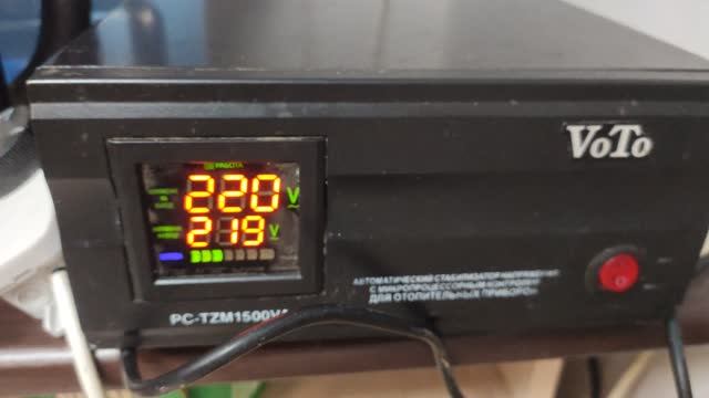 Типовой ремонт стабилизатора ВОТО PC-TZM1500VA периодически уходит в защиту.