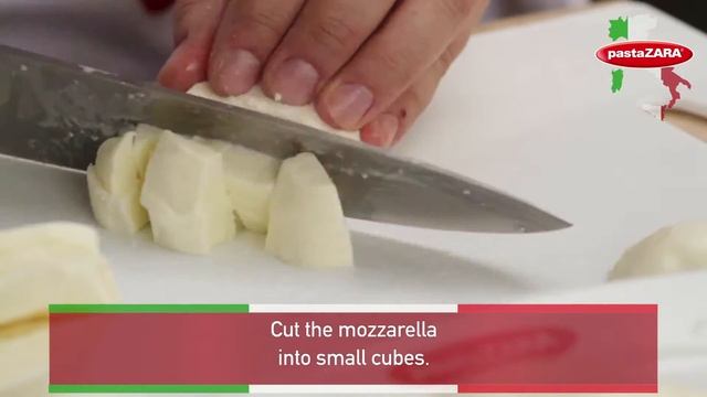 Farfalle med tomat og oregano sauce - engelske undertekster