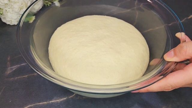Беру манку и кефир. Мало кто знает этот секрет. Ох какая вкуснятина. Это просто чудо