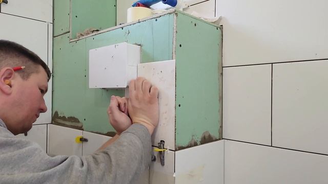 Укладка плитки.