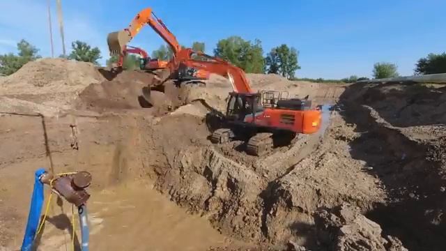 ДУДА В ШОКЕ! Путин предложил пустить дешёвый российский газ в Европу через Польшу!