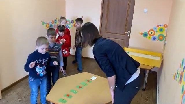 Підгрупове логопедичне заняття "Скарби тролів" (автоматизація звука Р)