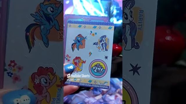 Распоковка бустеров My little pony 💜#коллекционныекарточки #пинкипай #unboxing #mylittlepony