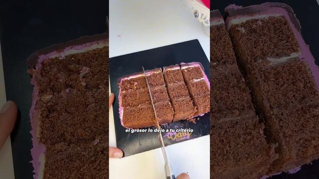Una forma de cortar tu torta 🔪🍰 #pasteleria #reposteria #reposteras #recetasdulces #recetas
