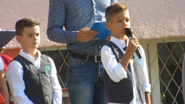 Откриване на учебната година 2016 в 73 СОУ Владислав Граматик - Евтим Евтимов - "Паисий обикаля още