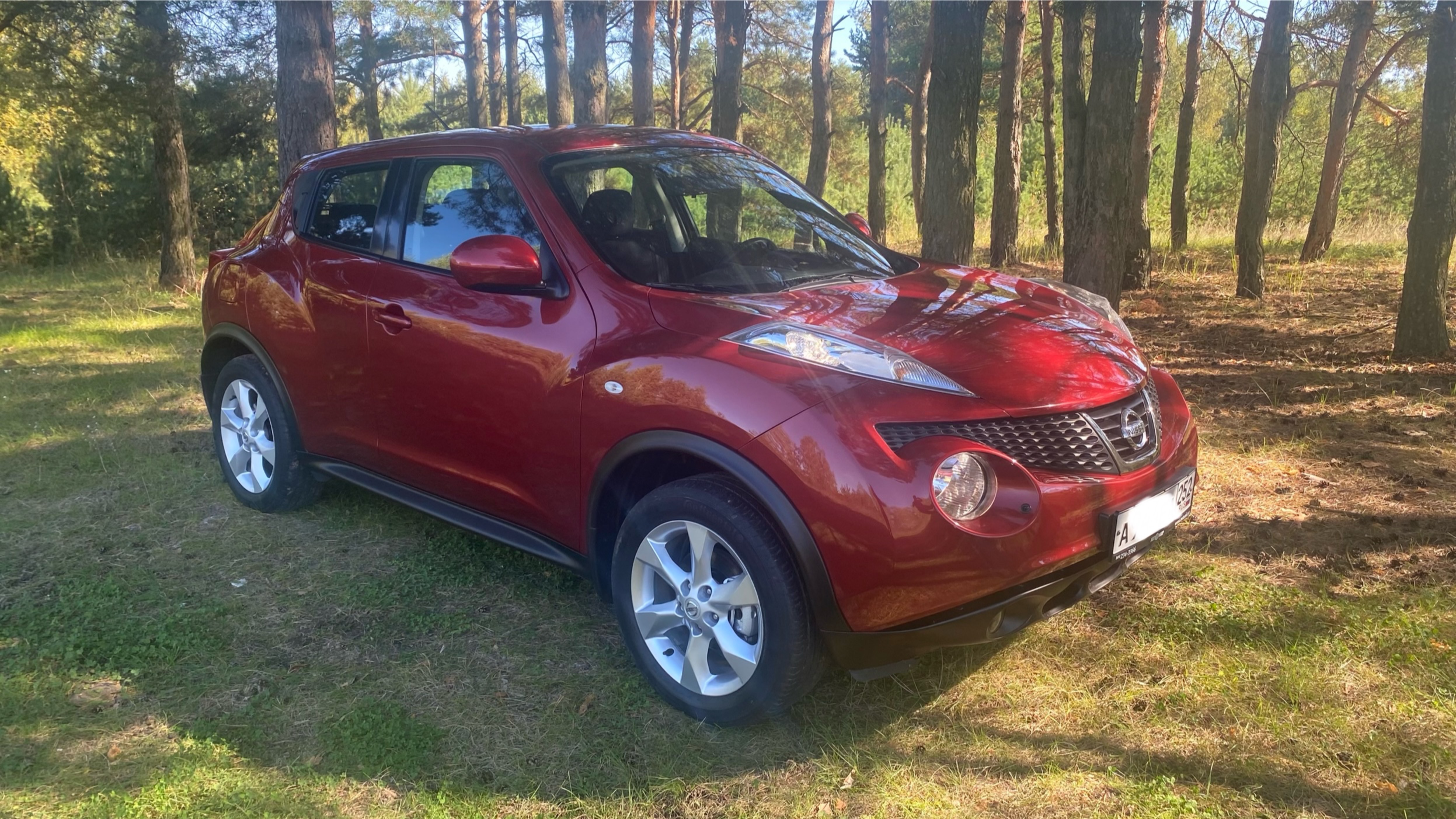 Nissan Juke 2012г. 1.6 МТ