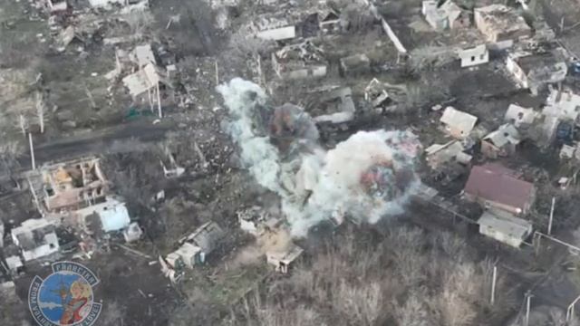 Уничтожение ПВД и огневых точек ВСУ с применением FPV «Молния» + ТМ-62