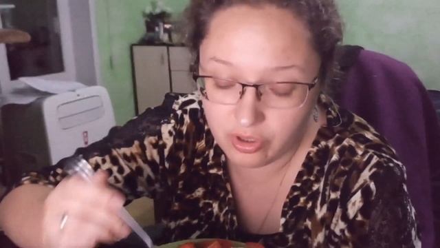 Mukbang. Грибы с картошечкой. Простить измену. Мужик должен платить.