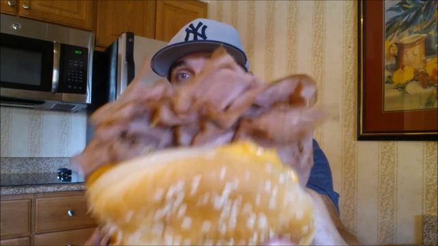 Arby's® | Arbynator Sandwich Review! | 🥪💯