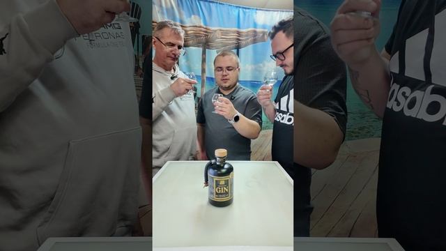 Дегустируем джин London dry с Ginology