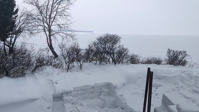 На море: ледовое строительство продолжается, снежный замок. А также об идеологии, народе, будущем