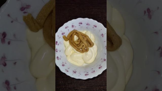 Очень вкусный салат с тунцом на новый год! #салатнановогоднийстол #салатстунцом #shorts