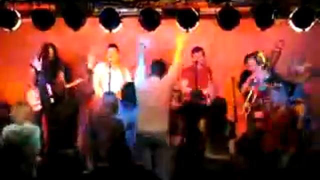 Коридор - Это ли не любовь  (live 2009)