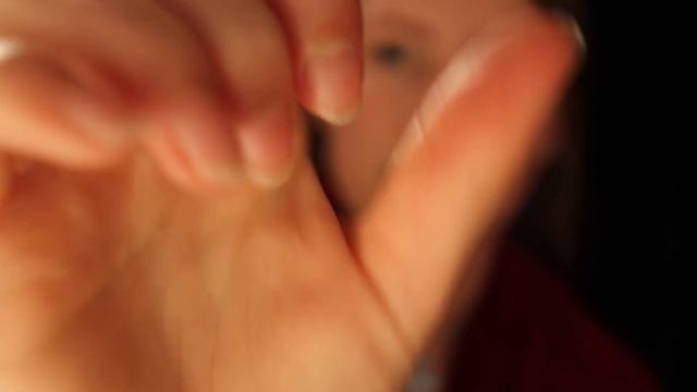 tingly counting to 100 in Spanish ... in the rain   ASMR whispered