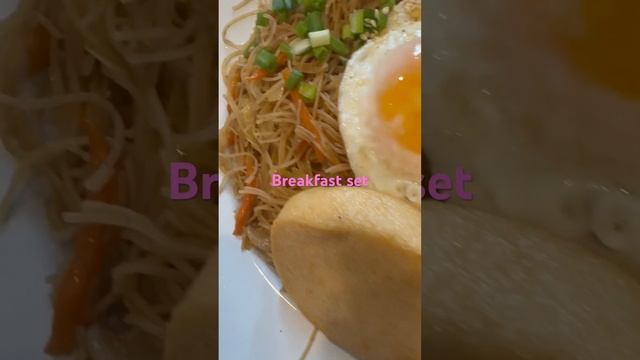 #shorts #fried bee hoon set  #fried egg #fish cake #breakfast #white Tiffin # Toa Payoh Hub