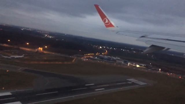 Взлёт самолёта Боинг747 Москва(Внуково) - Стамбул. Turkish Airlines Moscow(VKO) - Istanbul Boeing747