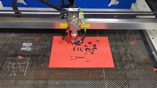 LM-9060 80W co2 laser cutting and engraving machine. #co2cuttingmachine #co2lasercutting