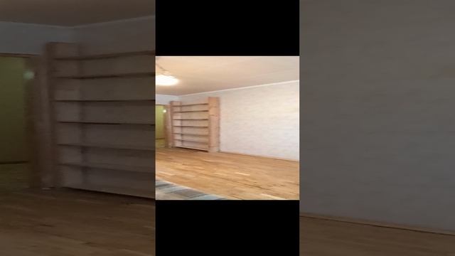 описание 3к квартиры на продажу. кирпичный дом поселок металлострой улица богайчука 22