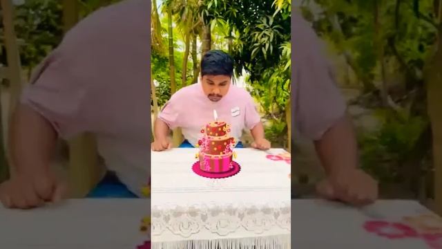 Barsha ne papa ka cake kaha gayab kar diya 😂🤣#shorts #viral #funny 😂🤣