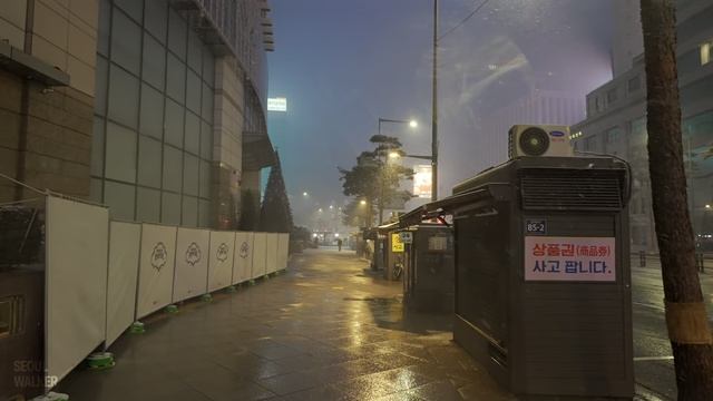 Snowy Sunday Dawn Walk in Seoul City From Hoehyeon to Cheonggye Plaza