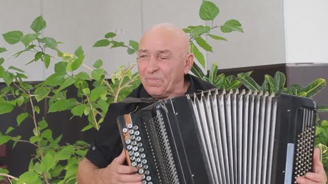Есть ещё порох в пороховницах - Виктор Акиньшин