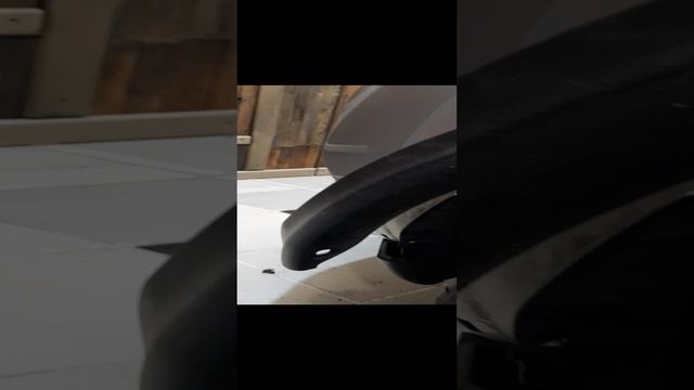 Установка защитной сетки в бампер Ниссан Жук.