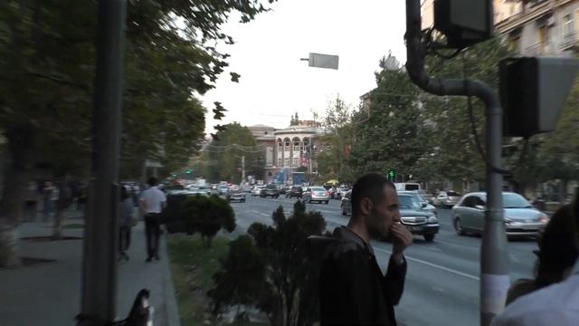 Yerevan, 20.09.20, Th, Video-2, Mashtotsi poghotayum.