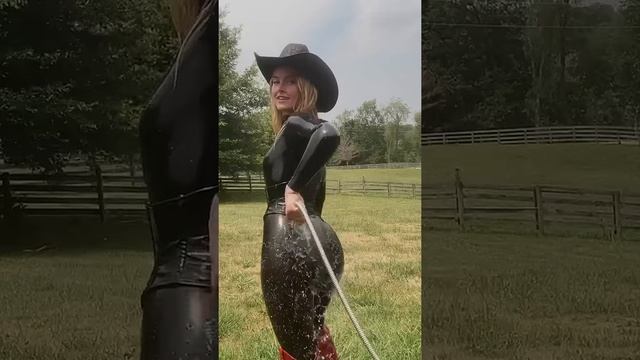 Shiny Cowgirl ✨ @trinityyy_princess ✨