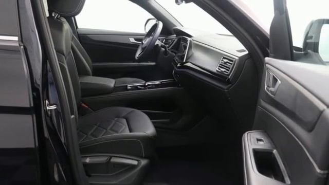 Used 2024 Volkswagen Atlas Cross Sport Naperville, IL #X24491