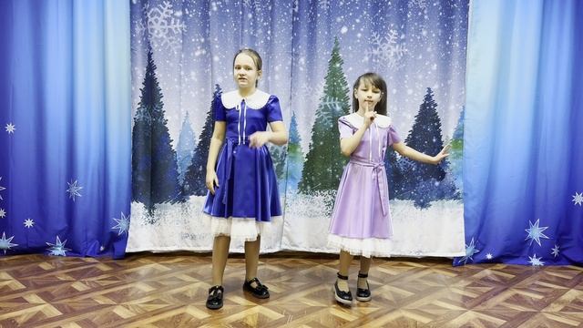 Журавлева Светлана и Рахимкулова Камилла
Семен Надсон стих. «Легенда о елке»