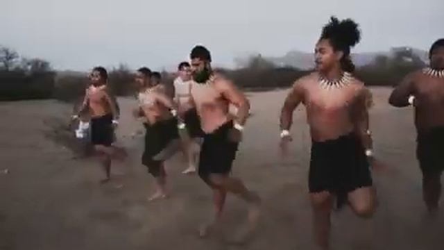 Tamali'i Polynesian Entertainment dancing to Pati / LogTronix by Nase Foai