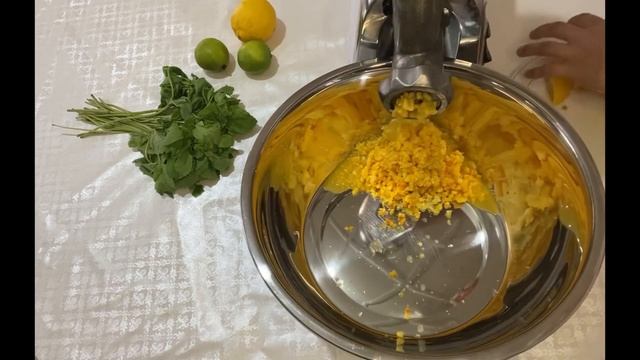 Апельсиновый сок.2 апельсин🍊🍊+1 лимонмен🍋жасалатын