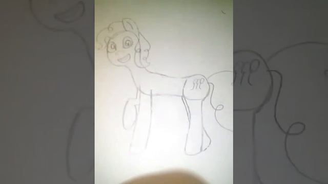 Я рисую Пинки Пай