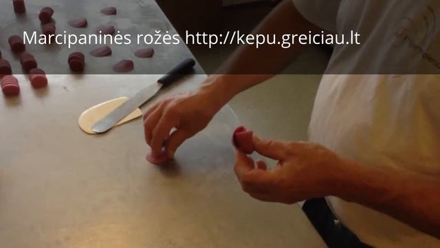 Marcipaninės rožės http://kepu.greiciau.lt