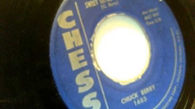 sweet little sixteen - chuck berry - chess 1958