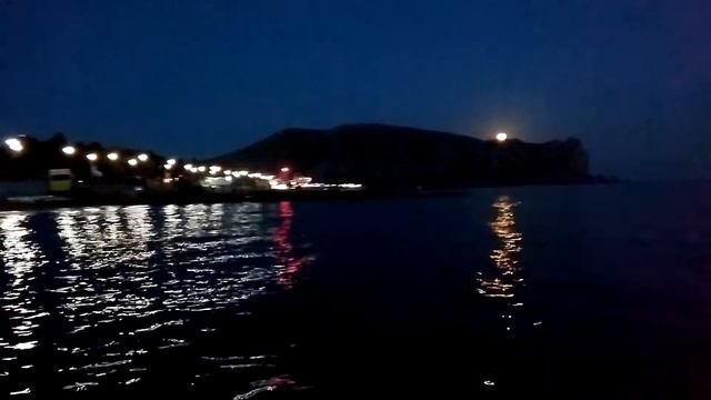 Восход луны на мысе Алчак-Кая Судак 28.06.2018 музыка - Anatoly Shcherbak " Тom Hill & Quasar "