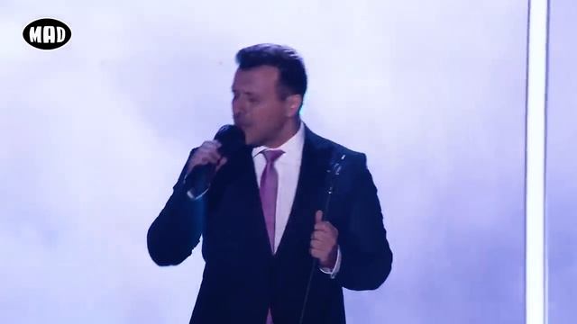 Γιάννης Πλούταρχος & Γιώργος Κακοσαίος – Μην Της Πείτε _ Το Βέλος _ Μad VMA 2023